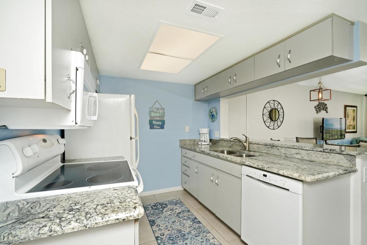Cape Winds Resort Cape Canaveral Bagian luar foto